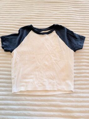 Hollister Short Sleeve Raglan Tee - White and Navy